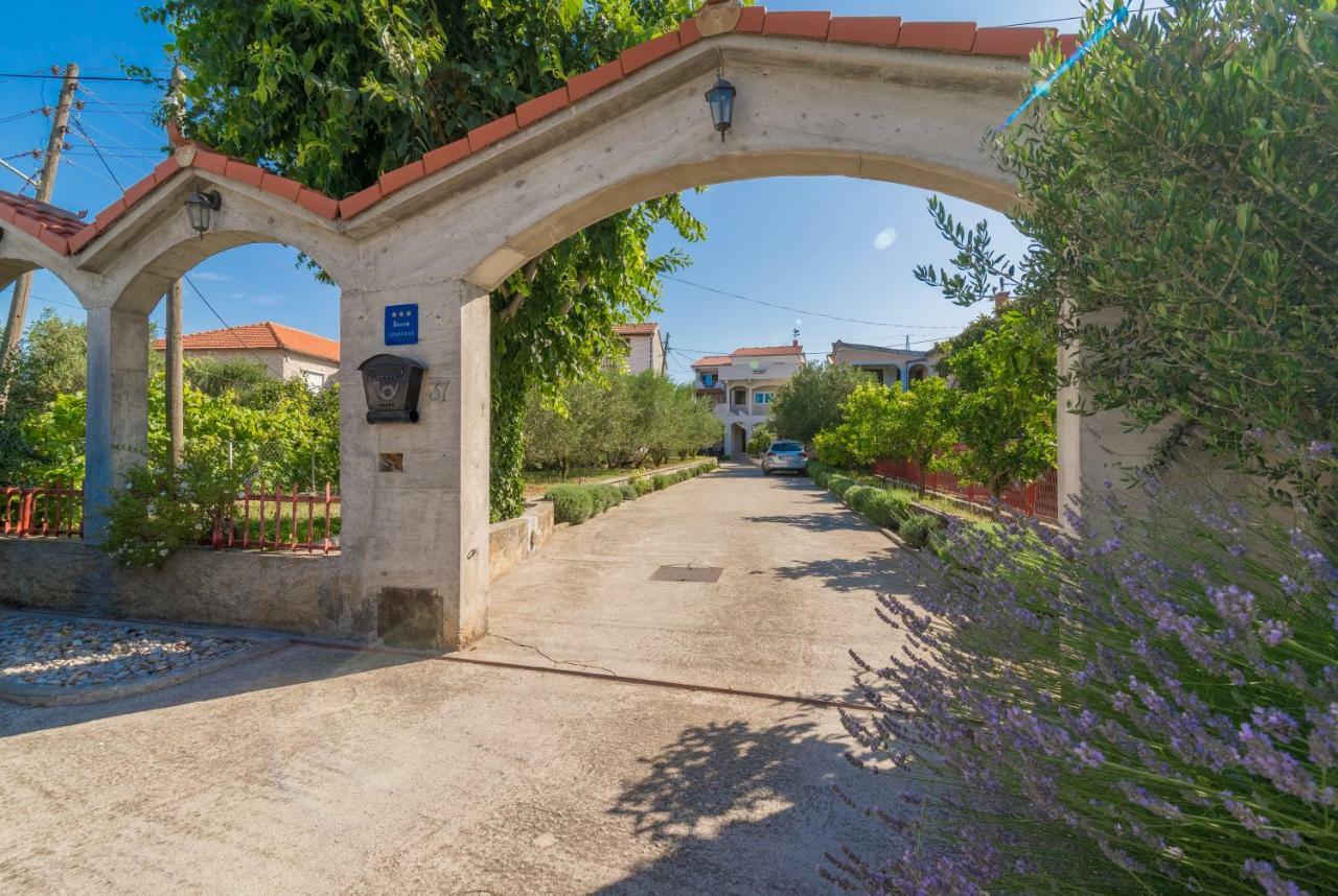 זאדאר Apartment Kate'S Family Place מראה חיצוני תמונה
